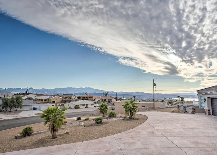 Holiday home 2 Mi To Dtwn: Havasu Oasis W/ Pool Lake Havasu City