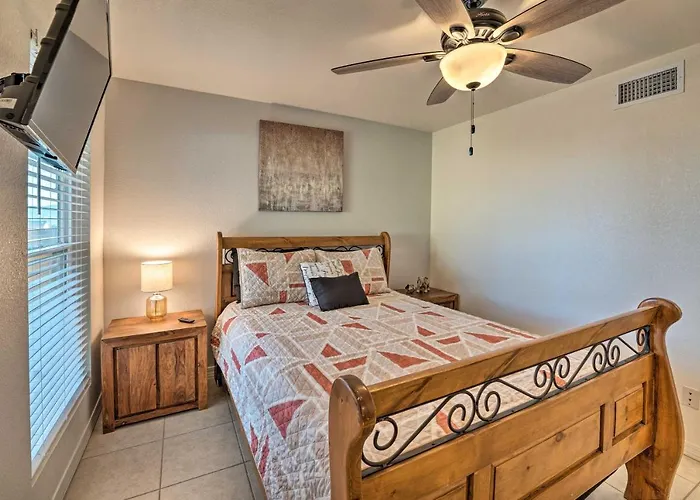 2 Mi To Dtwn: Havasu Oasis W/ Pool Holiday home