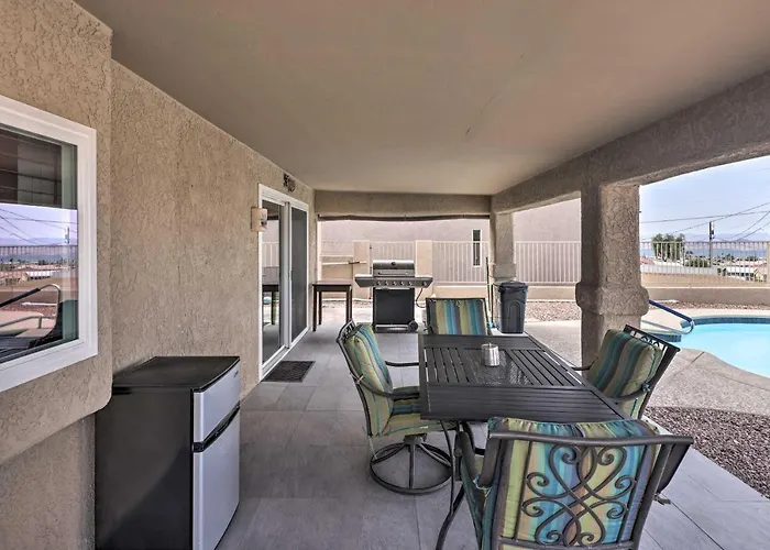 Holiday home 2 Mi To Dtwn: Havasu Oasis W/ Pool Lake Havasu City