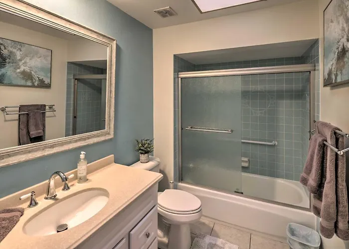 2 Mi To Dtwn: Havasu Oasis W/ Pool Holiday home Lake Havasu City