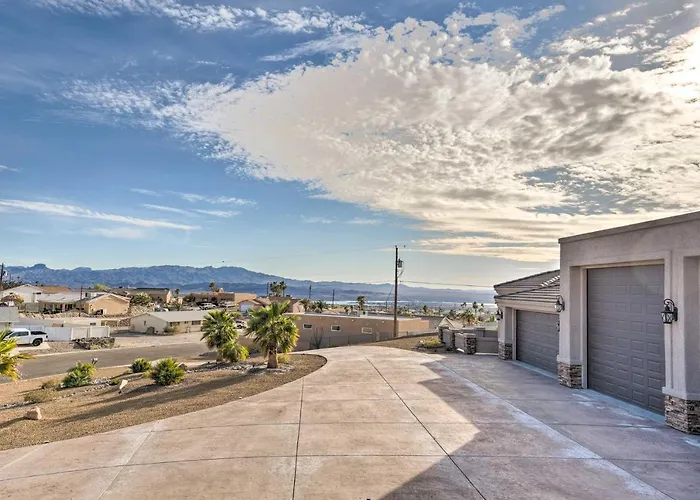 2 Mi To Dtwn: Havasu Oasis W/ Pool Holiday home