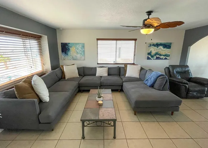 2 Mi To Dtwn: Havasu Oasis W/ Pool Lake Havasu City